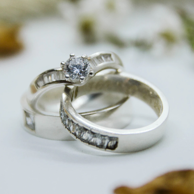 platinum-couple-ring