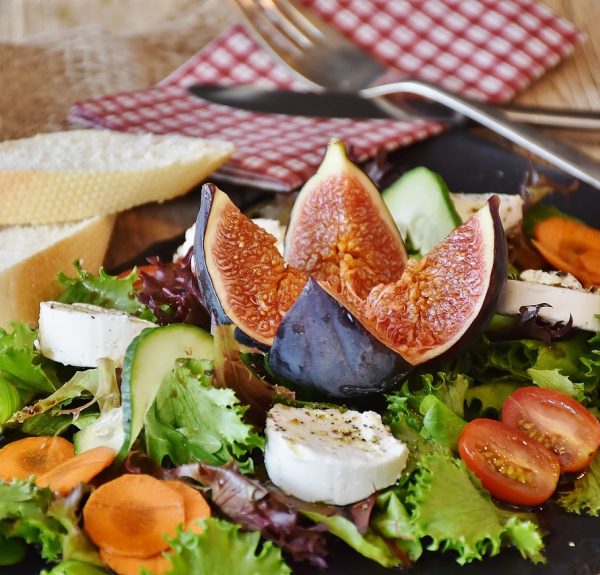 salad, figs, cheese-1672505.jpg