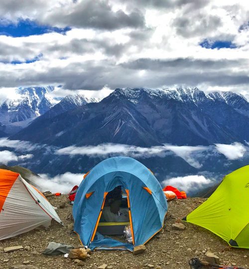 gongga snow mountain, cloud, on foot-2411069.jpg