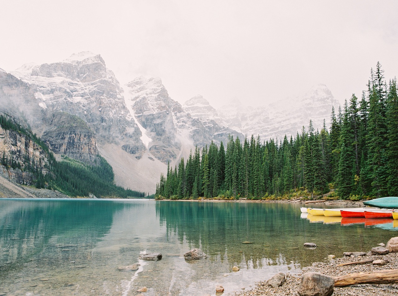 lake, mountains, trees-2178502.jpg